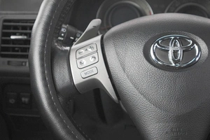 Седан Toyota Corolla 2008 года, 819000 рублей, Кемерово