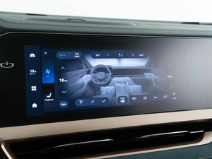 Внедорожник Geely Monjaro 2024 года, 3749050 рублей, Москва