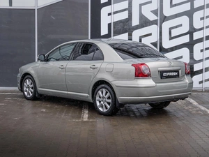 Седан Toyota Avensis 2008 года, 835000 рублей, Краснодар