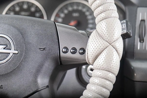 Седан Opel Vectra 2004 года, 479000 рублей, Томск