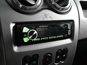 Хетчбэк Renault Sandero 2011 года, 520000 рублей, Аксай