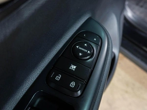 Хетчбэк Kia Rio X-Line 2018 года, 1290000 рублей, Воронеж