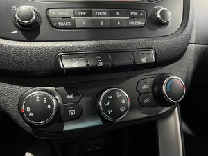 Хетчбэк Kia Ceed 2014 года, 1099000 рублей, Кострома