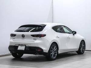Хетчбэк Mazda 3 2019 года, 1770000 рублей, Красноярск