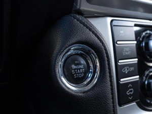 Внедорожник Toyota Land Cruiser Prado 2011 года, 3090000 рублей, Волгоград
