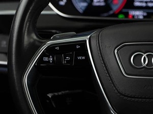 Седан Audi A8 2019 года, 4183055 рублей, Москва