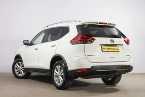 Внедорожник Nissan Rogue 2017 года, 2019000 рублей, Новосибирск
