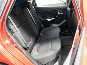 Хетчбэк Kia Rio 2012 года, 695000 рублей, Краснодар