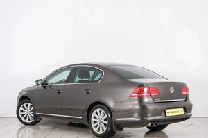 Седан Volkswagen Passat 2012 года, 1259000 рублей, Красноярск