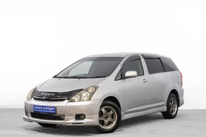 Минивэн Toyota Wish 2003 года, 599000 рублей, Барнаул