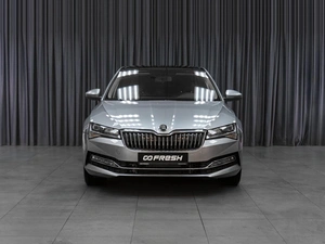 Лифтбек Skoda Superb 2021 года, 2499000 рублей, Тюмень