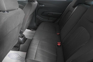 Седан Chevrolet Aveo 2013 года, 649000 рублей, Кемерово