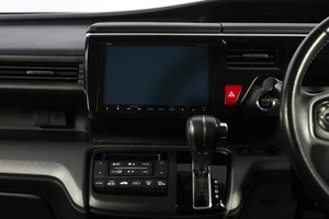 Минивэн Honda Stepwgn Spada 2015 года, 1849000 рублей, Новосибирск
