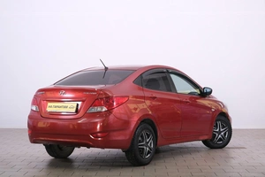 Седан Hyundai Solaris 2011 года, 769000 рублей, Омск
