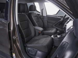 Внедорожник Volkswagen Tiguan 2013 года, 1269000 рублей, Ростов-на-Дону