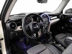 Хетчбэк MINI Cooper S 2015 года, 1749999 рублей, Москва