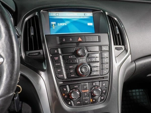 Хетчбэк Opel Astra 2013 года, 929000 рублей, Воронеж