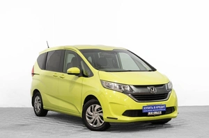 Минивэн Honda Freed 2017 года, 1639000 рублей, Барнаул