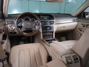 Седан Mercedes-benz E-класс 2010 года, 1289000 рублей, Воронеж