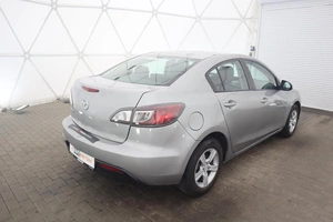 Седан Mazda 3 2010 года, 810000 рублей, Орёл