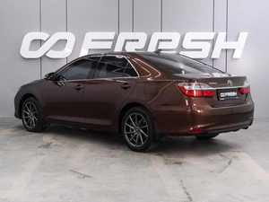 Седан Toyota Camry 2018 года, 1999000 рублей, Воронеж