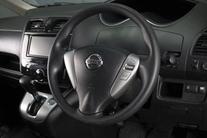 Минивэн Nissan Serena 2013 года, 999000 рублей, Омск