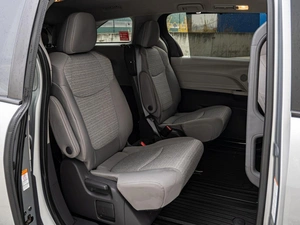 Минивэн Toyota Sienna 2021 года, 3670000 рублей, Краснодар