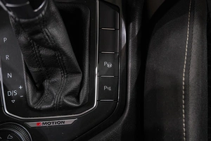 Внедорожник Volkswagen Tiguan 2018 года, 2689000 рублей, Новокузнецк