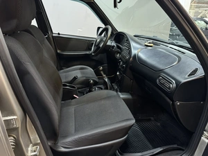 Внедорожник Chevrolet Niva 2016 года, 597000 рублей, Красноярск
