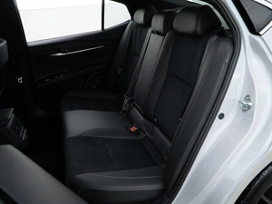 Седан Toyota Camry 2024 года, 4249999 рублей, Москва