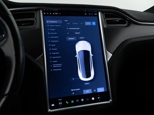 Лифтбек Tesla Model S 2017 года, 2951444 рублей, Москва