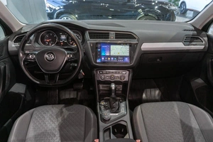 Внедорожник Volkswagen Tiguan 2018 года, 1999000 рублей, Петрозаводск