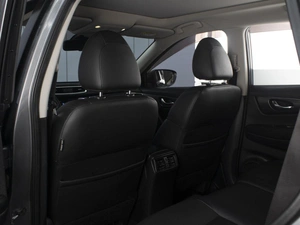 Внедорожник Nissan X-Trail 2015 года, 1540000 рублей, Омск