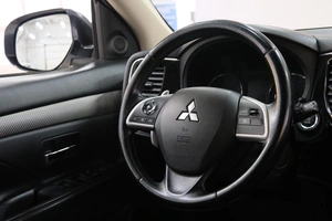Внедорожник Mitsubishi Outlander 2012 года, 1549000 рублей, Омск