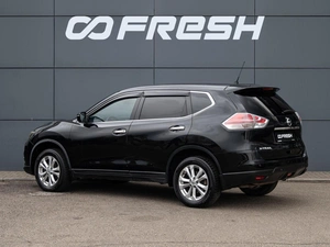 Внедорожник Nissan X-Trail 2015 года, 1570000 рублей, Краснодар