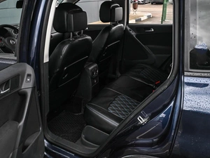 Внедорожник Volkswagen Tiguan 2012 года, 1000000 рублей, Кирилловка