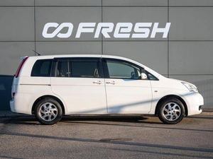 Минивэн Toyota Isis 2010 года, 1155000 рублей, Краснодар