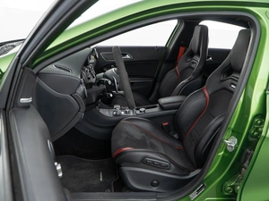 Хетчбэк Mercedes-benz A-класс AMG 2017 года, 2997434 рублей, Москва