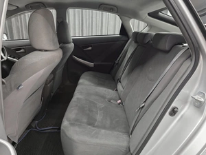 Лифтбек Toyota Prius 2010 года, 895000 рублей, Красноярск