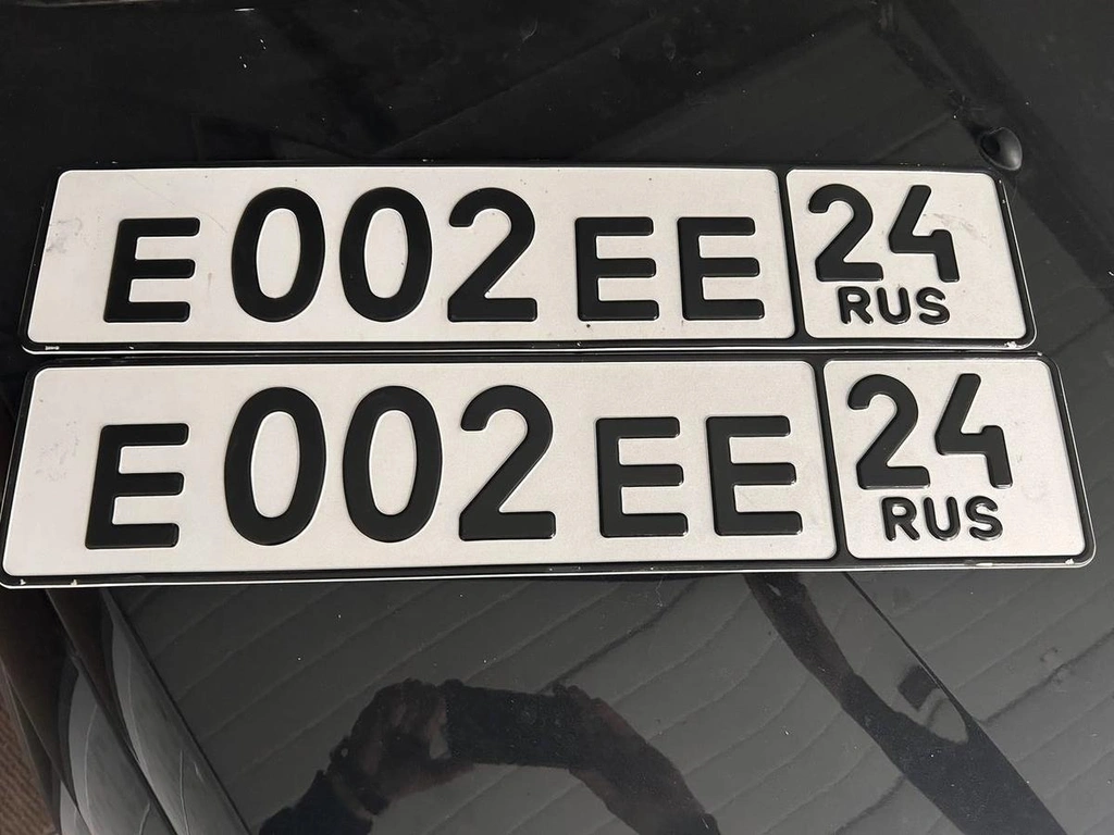 Продам гос.номер Е 002 ЕЕ 24 1700000 рублей, Красноярск
