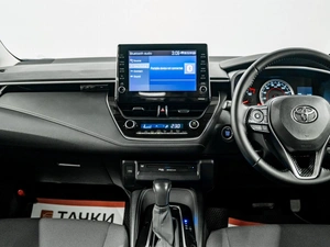 Универсал Toyota Corolla 2020 года, 1725000 рублей, Красноярск