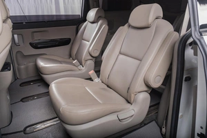 Минивэн Kia Carnival 2019 года, 2949000 рублей, Томск