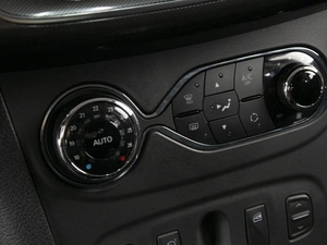 Хетчбэк Renault Sandero Stepway 2020 года, 1190000 рублей, Омск