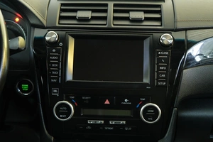 Седан Toyota Camry 2013 года, 2089000 рублей, Омск