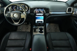 Внедорожник Jeep Grand Cherokee 2013 года, 2599000 рублей, Омск