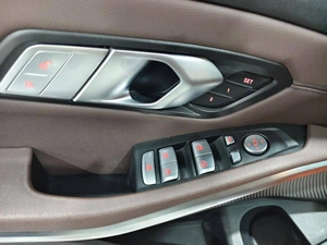 Седан BMW 3 серия 2021 года, 3265000 рублей, Красноярск