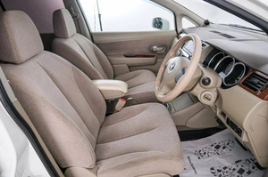 Седан Nissan Tiida Latio 2010 года, 649000 рублей, Красноярск