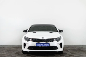 Седан Kia Optima 2018 года, 2299000 рублей, Сургут