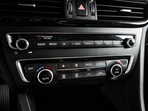 Седан Kia Optima 2019 года, 2047000 рублей, Воронеж