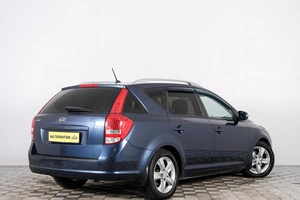 Универсал Kia Ceed 2010 года, 699000 рублей, Красноярск